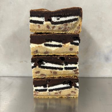 Oreo Slutty Brownie (1 left)