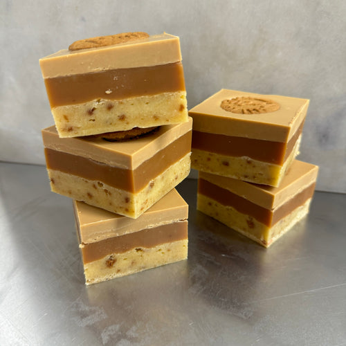 Lotus Biscoff Millionaires Blondie