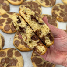 Load image into Gallery viewer, Banana Bread &amp; Milk Chocolate Cookie (3 left)