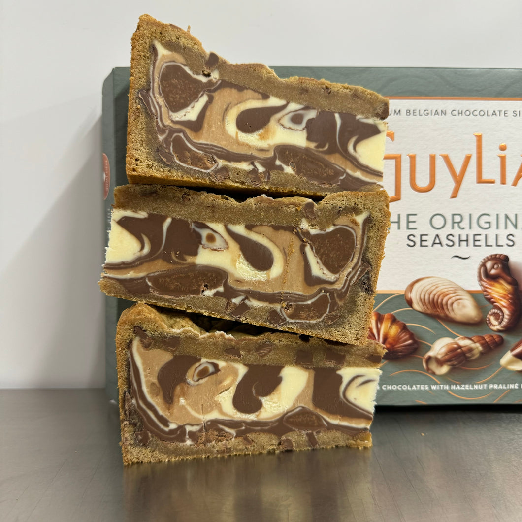 Guylian Seashell MEGA Cookie Pie