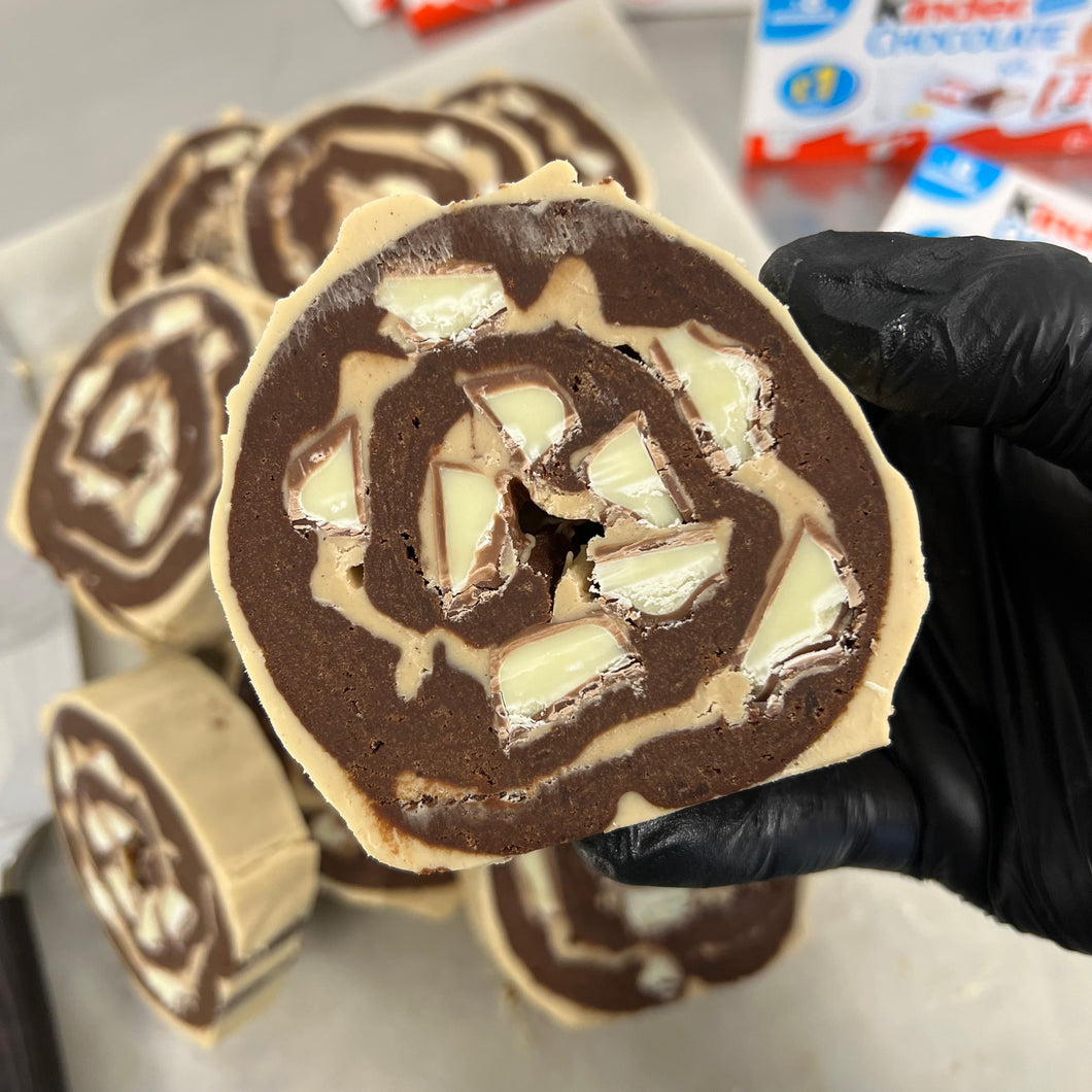 Kinder Brownie Roll Slice