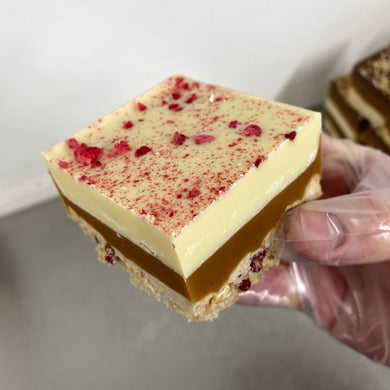 RASPBERRY & WHITE CHOCOLATE MILLIONAIRES